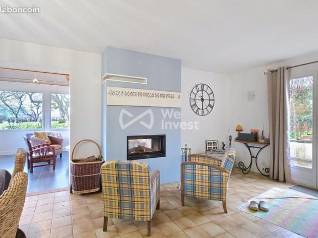 Maison 7 pièces 151 m²