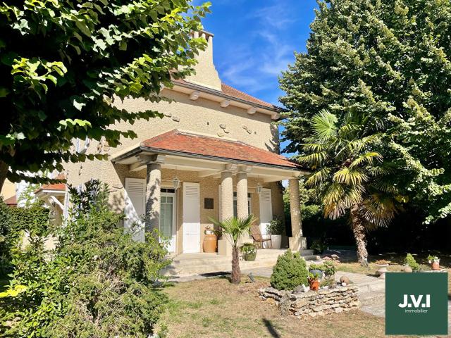 Maison 7 pièces 152 m²