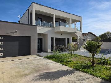 Maison 7 pièces 150 m²