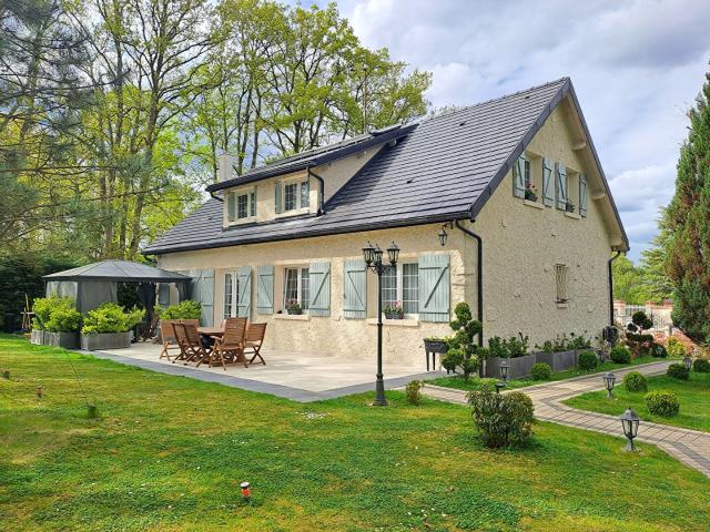 Maison 7 pièces 152 m²