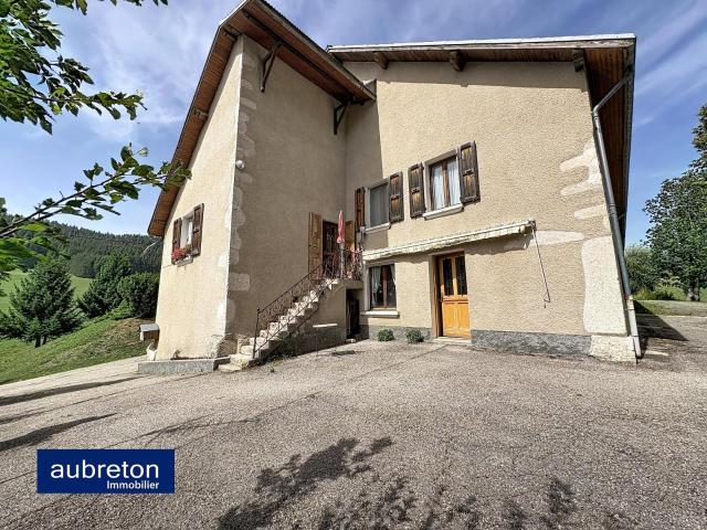 Maison 7 pièces 153 m²