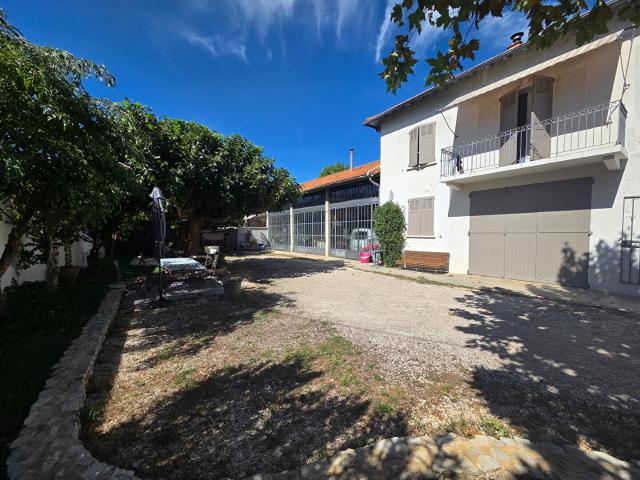 Maison 7 pièces 153 m²