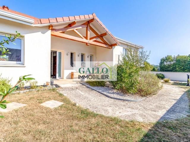 Maison 7 pièces 153 m²