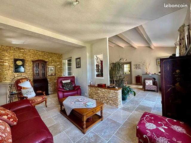 Maison 7 pièces 153 m²