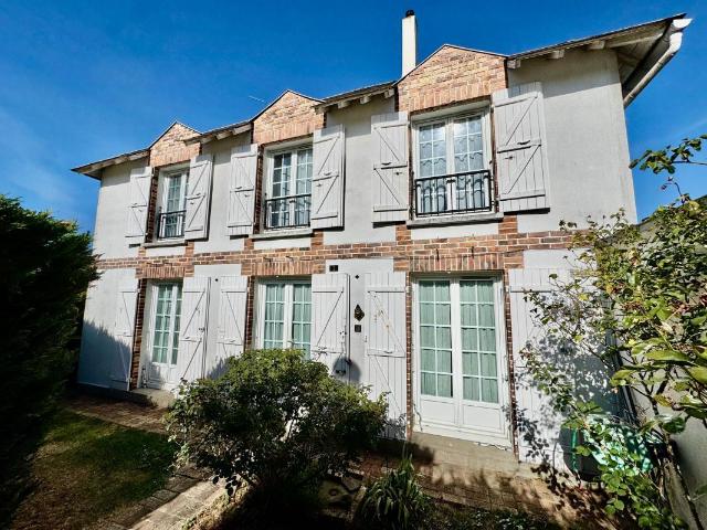 Maison 7 pièces 153 m²