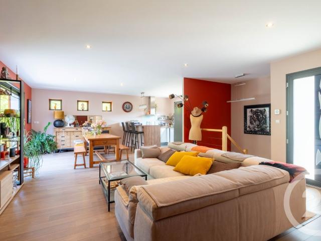 Maison 7 pièces 153 m²