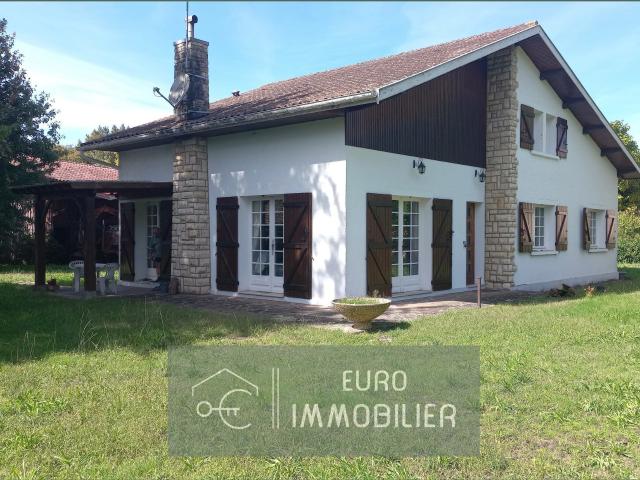 Maison 7 pièces 153 m²