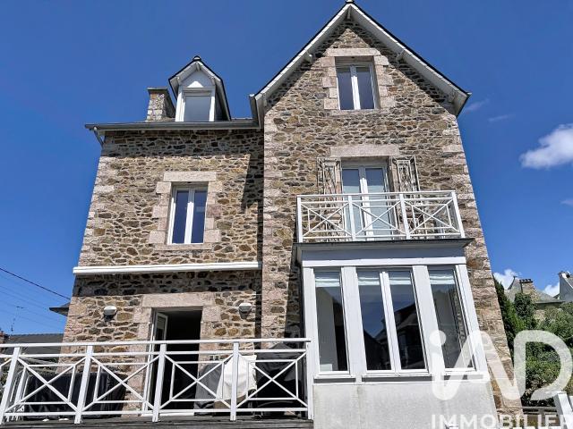 Maison 7 pièces 160 m²