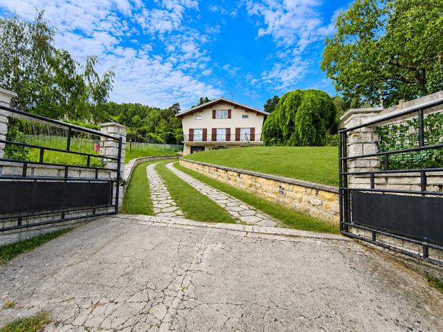 Maison 7 pièces 164 m²