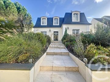 Maison 7 pièces 164 m²