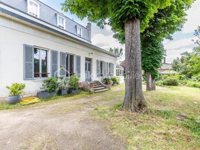 Maison 7 pièces 164 m²