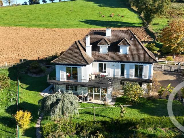 Maison 7 pièces 164 m²