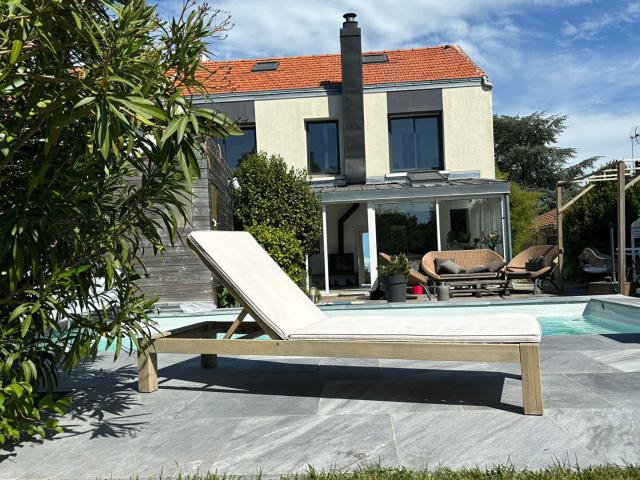 Maison 7 pièces 164 m²