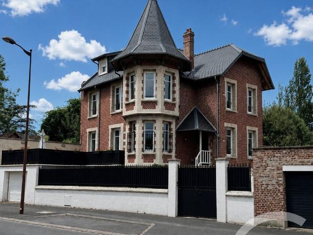 Maison 7 pièces 164 m²