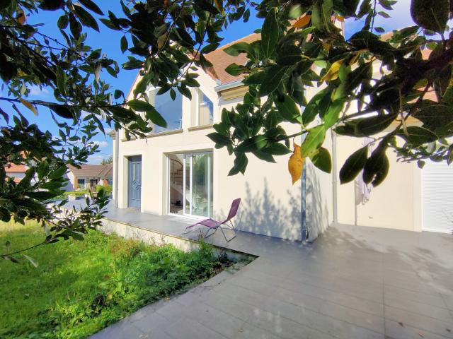 Maison 7 pièces 164 m²