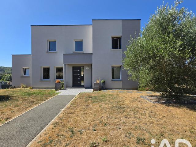 Maison 7 pièces 165 m²