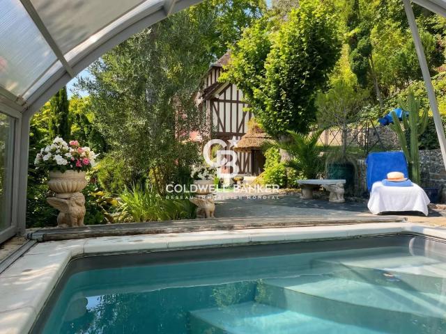 Maison 7 pièces 165 m²