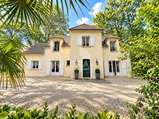 Maison 7 pièces 165 m²