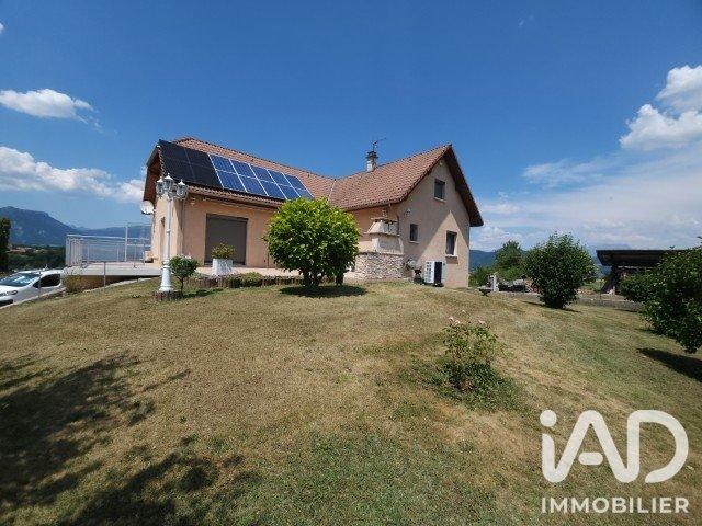 Maison 7 pièces 165 m²