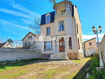 Maison 7 pièces 165 m²