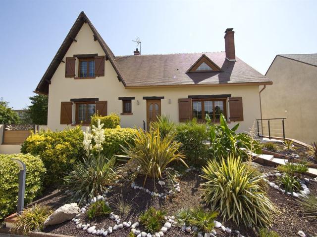 Maison 7 pièces 165 m²