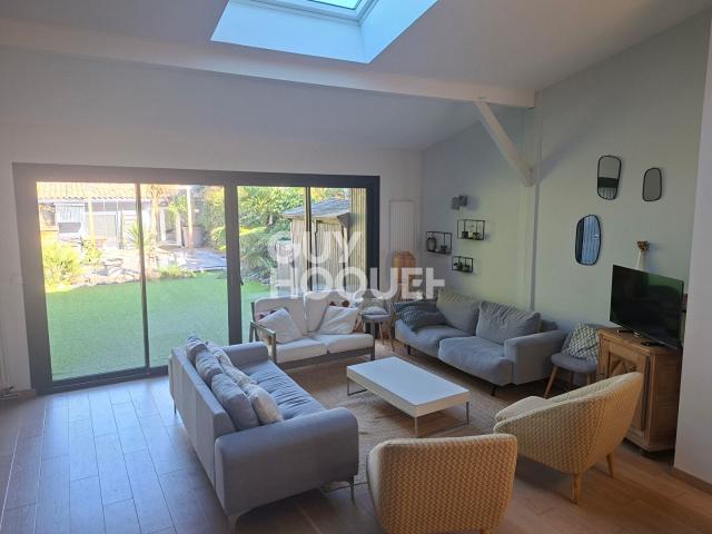 Maison 7 pièces 165 m²
