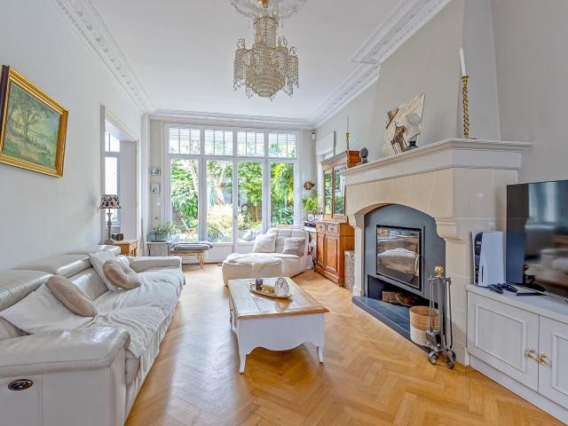 Maison 7 pièces 165 m²