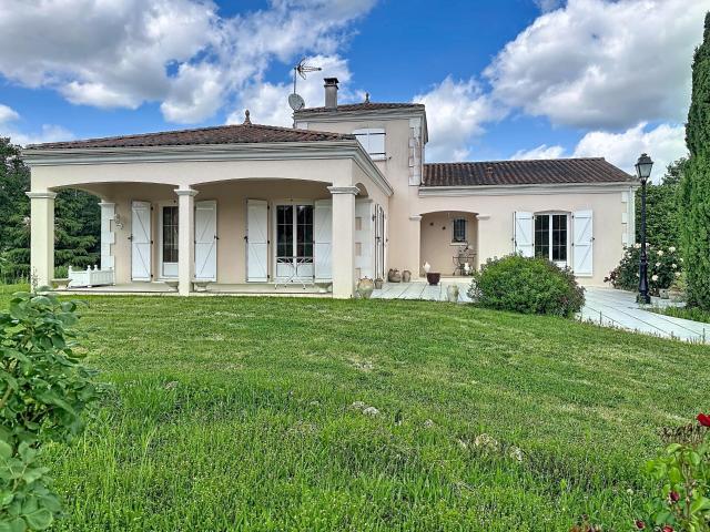 Maison 7 pièces 165 m²