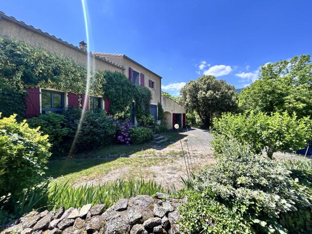 Maison 7 pièces 165 m²