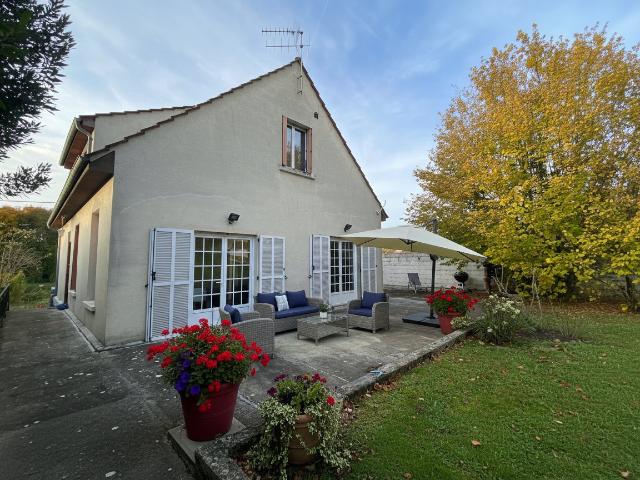 Maison 7 pièces 165 m²