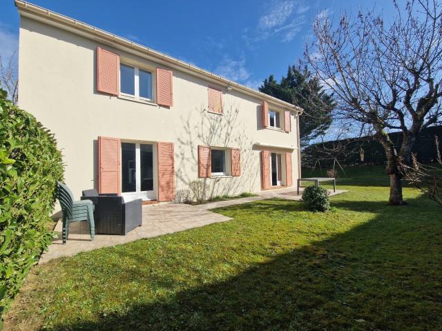 Maison 7 pièces 165 m²