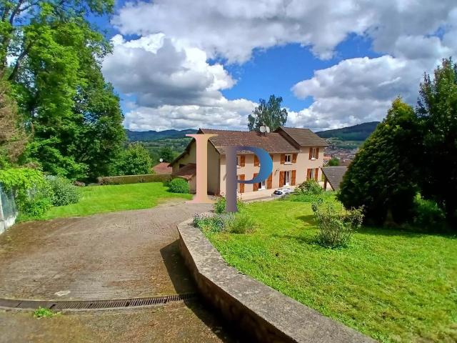 Maison 7 pièces 165 m²