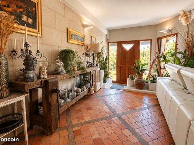 Maison 7 pièces 168 m²