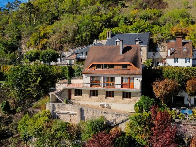 Maison 7 pièces 166 m²