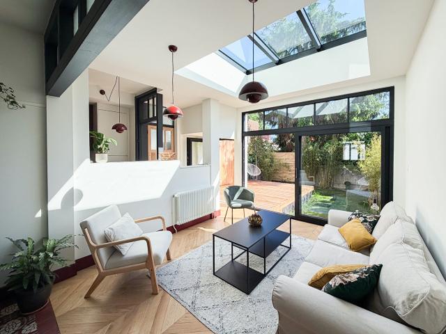 Maison 7 pièces 166 m²