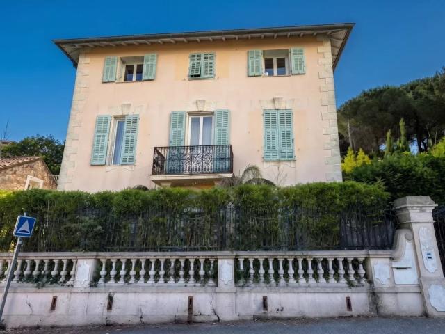 Maison 7 pièces 166 m²