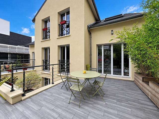 Maison 7 pièces 166 m²