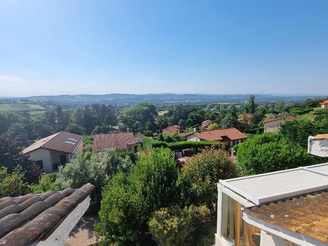Maison 7 pièces 166 m²
