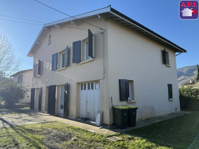 Maison 7 pièces 166 m²
