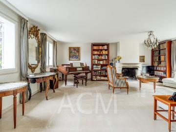 Maison 7 pièces 166 m²