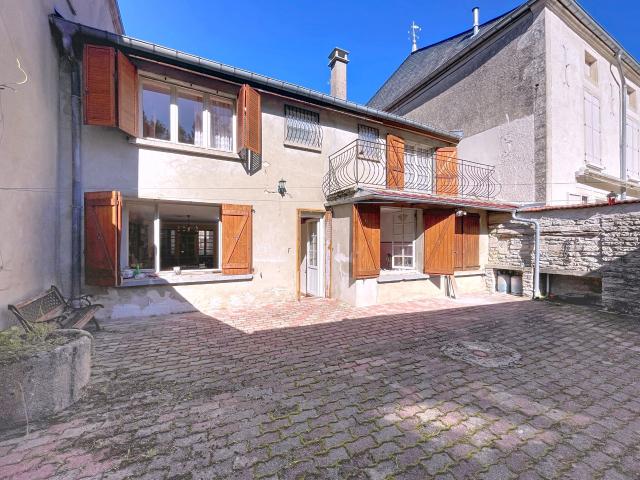 Maison 7 pièces 166 m²