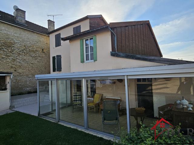 Maison 7 pièces 166 m²