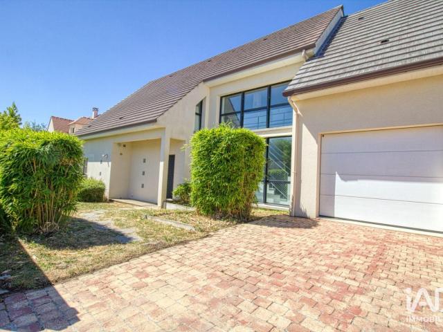 Maison 7 pièces 166 m²