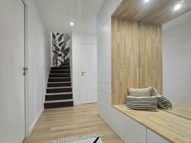 Maison 7 pièces 167 m²