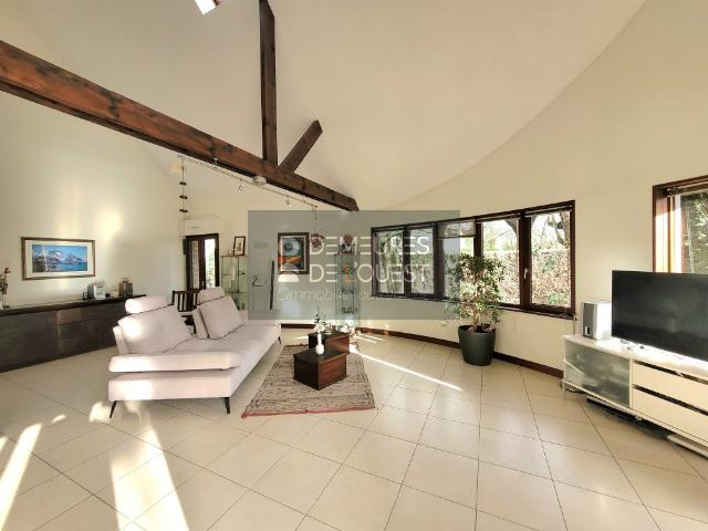 Maison 7 pièces 167 m²