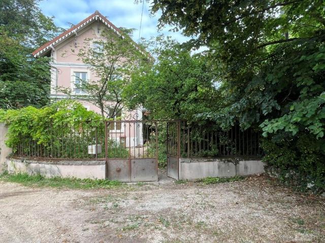 Maison 7 pièces 167 m²