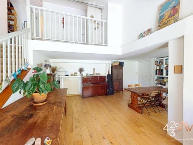 Maison 7 pièces 167 m²