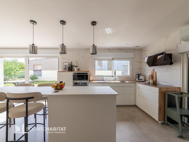 Maison 7 pièces 276 m²