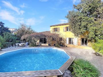 Maison 7 pièces 160 m²