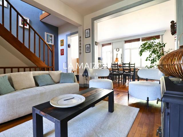 Maison 7 pièces 160 m²